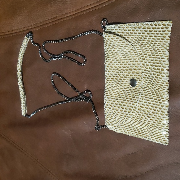 Sorial  New York crossbody - Picture 1 of 8